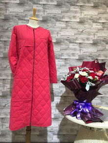 图 19秋东 墨曲 女装品牌折扣尾货走份批发 广州服装 鞋帽 箱包
