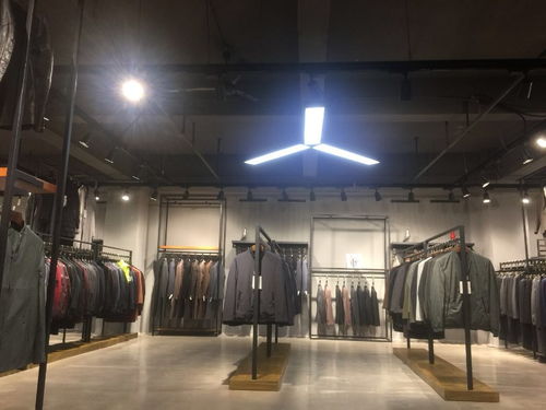 图 深圳特批简欧休闲品牌男装专卖店货源供应 广州服装 鞋帽 箱包