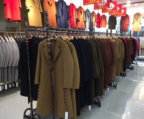 就在明天 红安这家服装工厂店全场1折,目测即将被挤爆