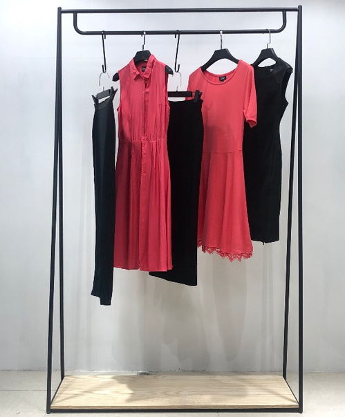 【品牌折扣女装经典连衣裙货尾货批发今日特价】-