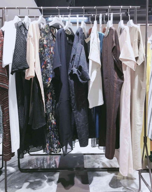 杭州品牌女装折扣店郑州买大码女装的地方杭州服装厂家批发货源