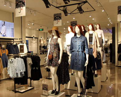 开店容易守店难 服装行业如何落地智慧门店