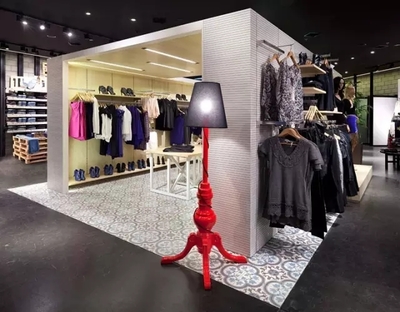 新消费主力登场 谁将接管中国的服装零售市场？