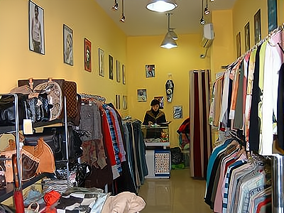 开一家服装店 先了解衣服的制造成本与利润