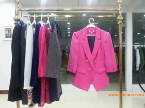 品牌折扣女装 服装厂家批发与尾货直销的市场机遇